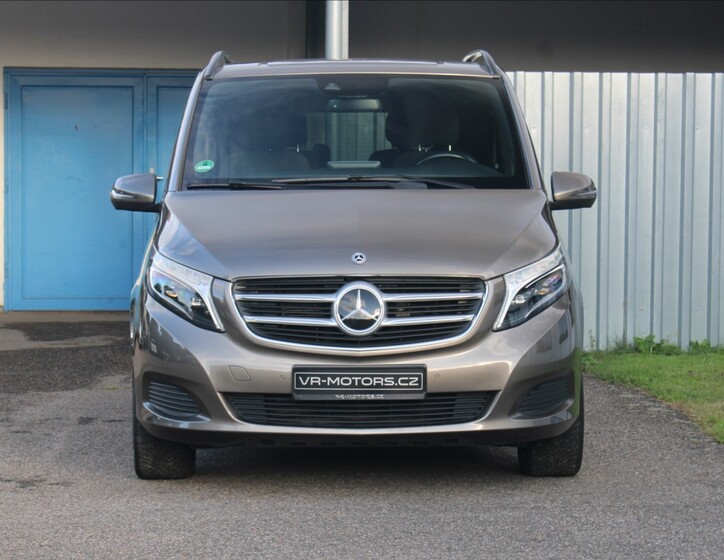 Mercedes-Benz Třídy V 2