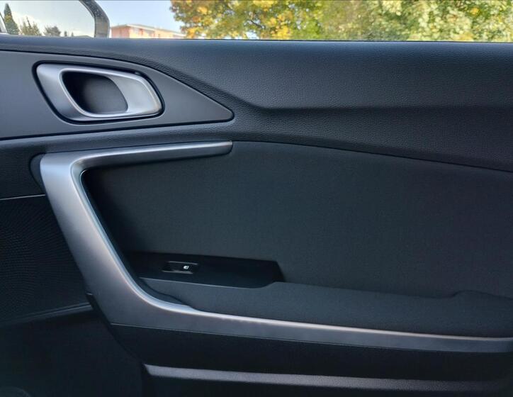 KIA Ceed 16