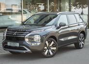 Mitsubishi Outlander 1