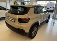 Jeep Avenger 7