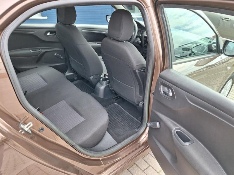 Peugeot 301
