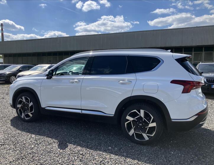 Hyundai Santa Fe 4