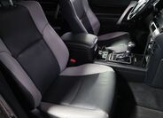 Toyota Land Cruiser 13