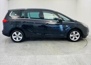 Opel Zafira 24