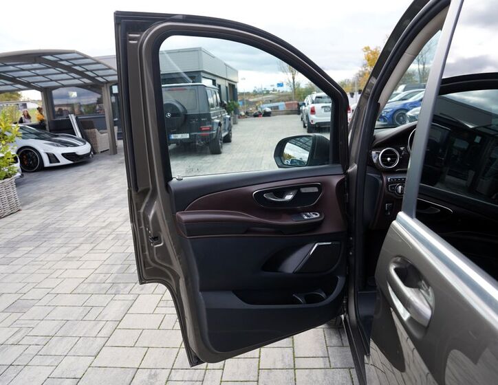 Mercedes-Benz Třídy V 19