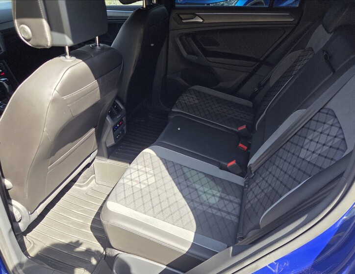 Volkswagen Tiguan 7