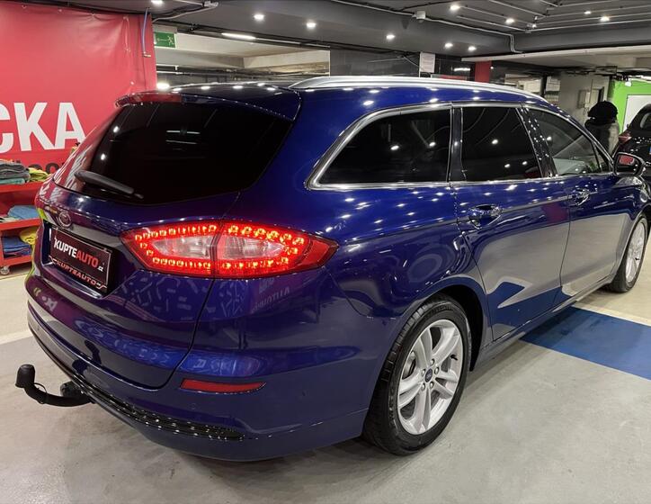 Ford Mondeo 8