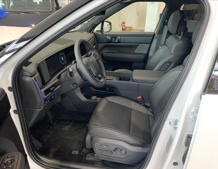 Hyundai Santa Fe 27