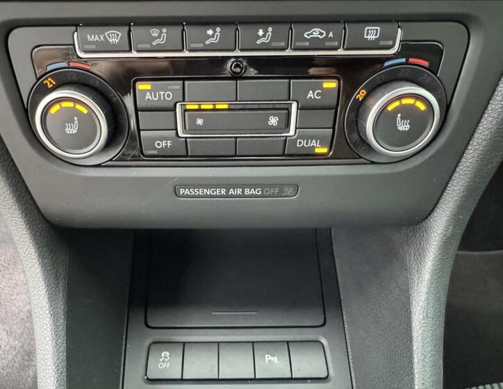 Volkswagen Golf 39