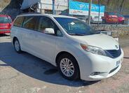 Toyota Sienna 16