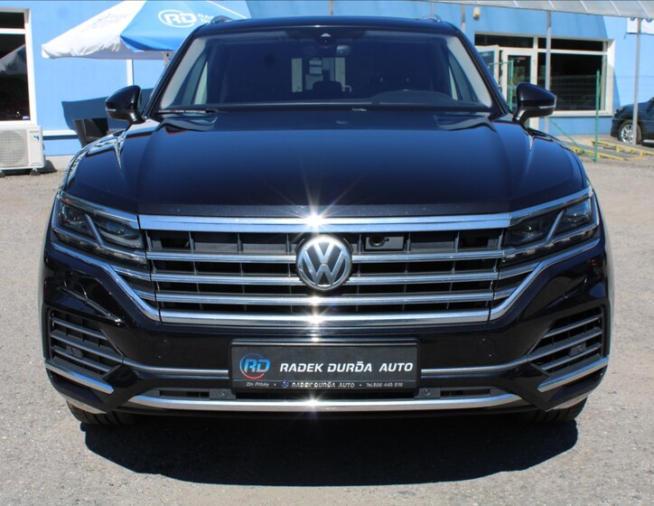 Volkswagen Touareg 2