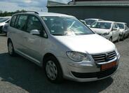 Volkswagen Touran 2