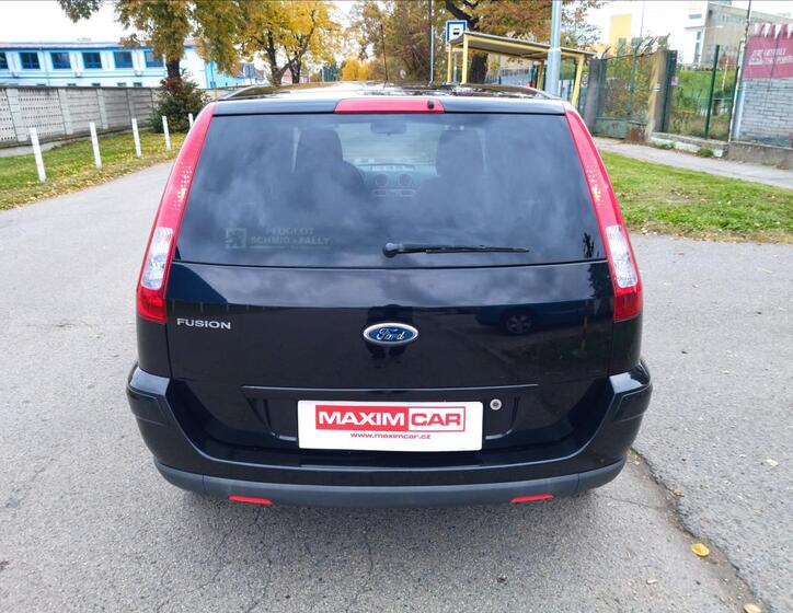 Ford Fusion 6