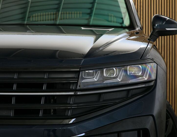 Volkswagen Touareg 7