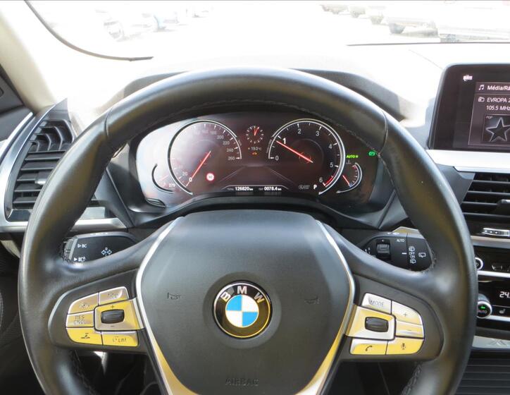 BMW X3 21