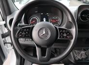 Mercedes-Benz Sprinter 16
