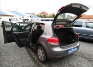 Volkswagen Golf 28