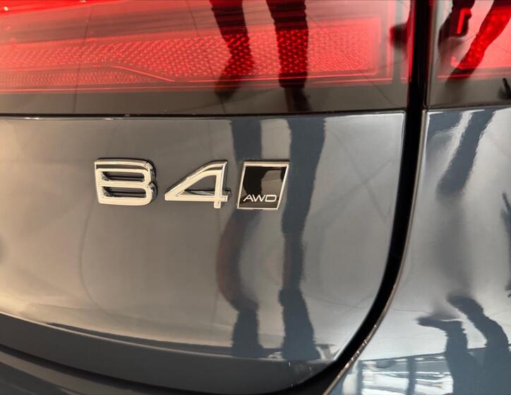 Volvo V90 15