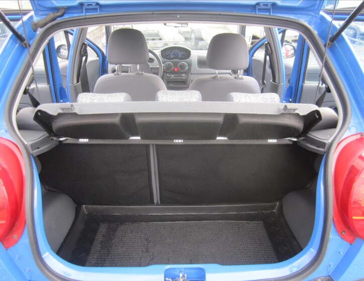 Chevrolet Spark 30