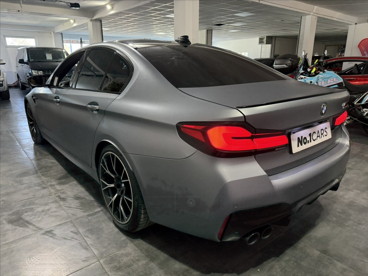 BMW M5
