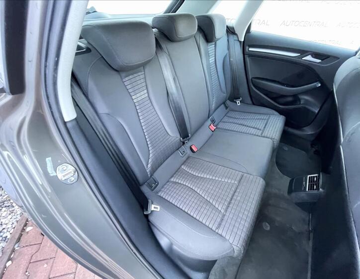 Audi A3 21