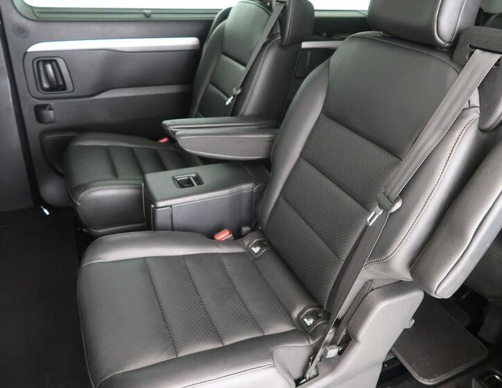 Toyota ProAce 10