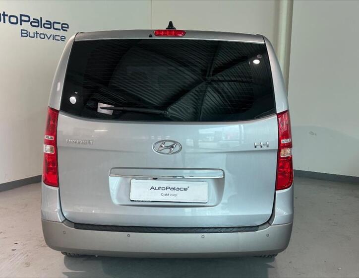 Hyundai H 1 5