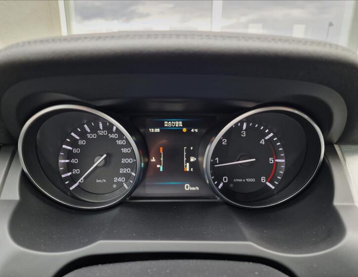 Land Rover Range Rover Evoque 22