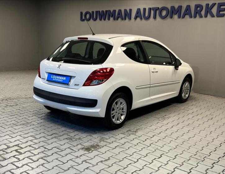 Peugeot 207 2