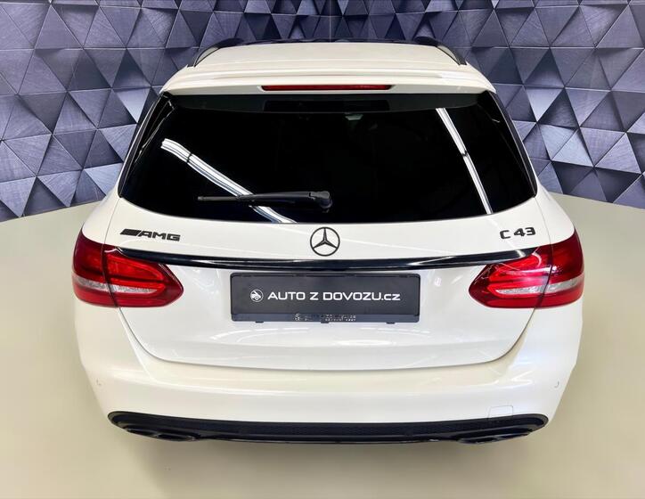 Mercedes-Benz Třídy C 6