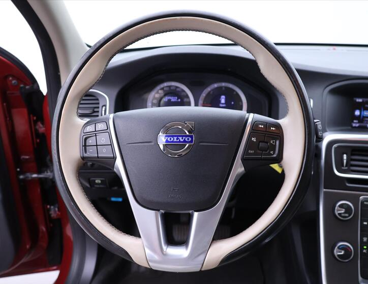 Volvo V60 18