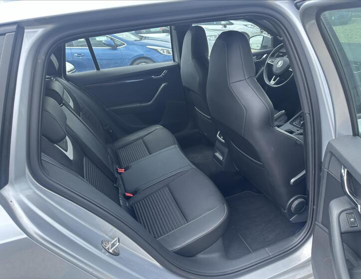 Škoda Octavia 21