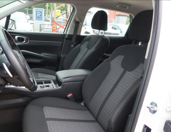KIA Sorento 10
