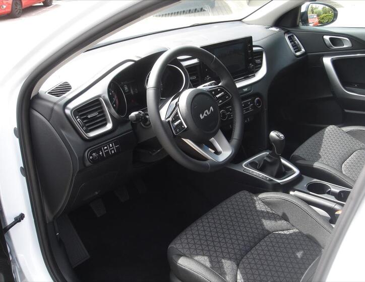 KIA Ceed 13