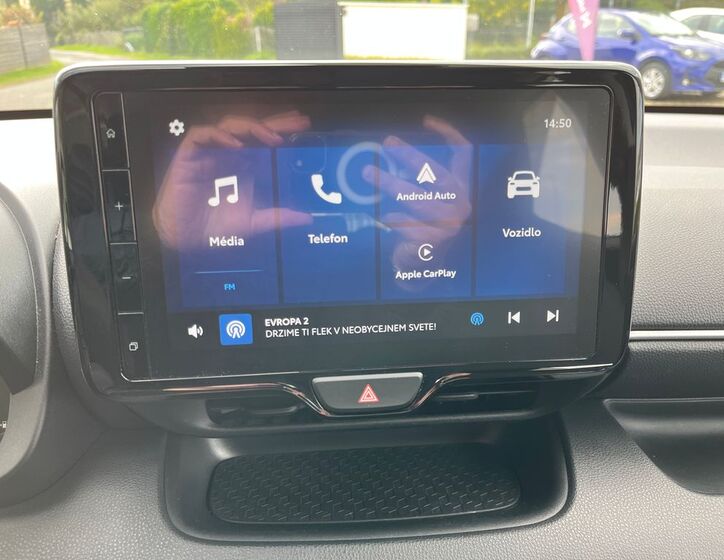 Toyota Yaris 21