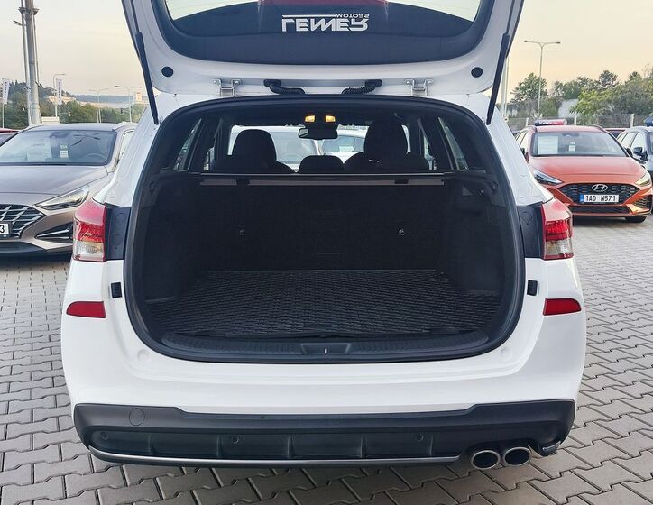 Hyundai i30 9