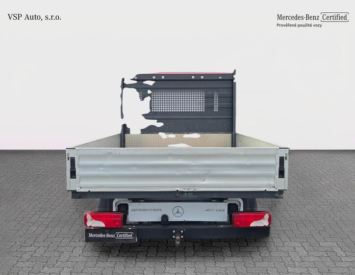 Mercedes-Benz Sprinter 4