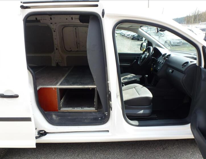 Volkswagen Caddy 23