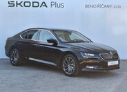 Škoda Superb 9
