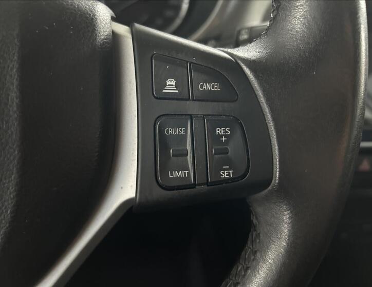 Suzuki Vitara 12