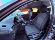 Hyundai i30 13