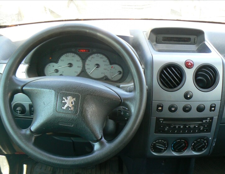 Peugeot Partner 11