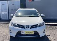 Toyota Auris 2