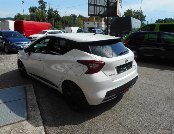 Nissan Micra 8