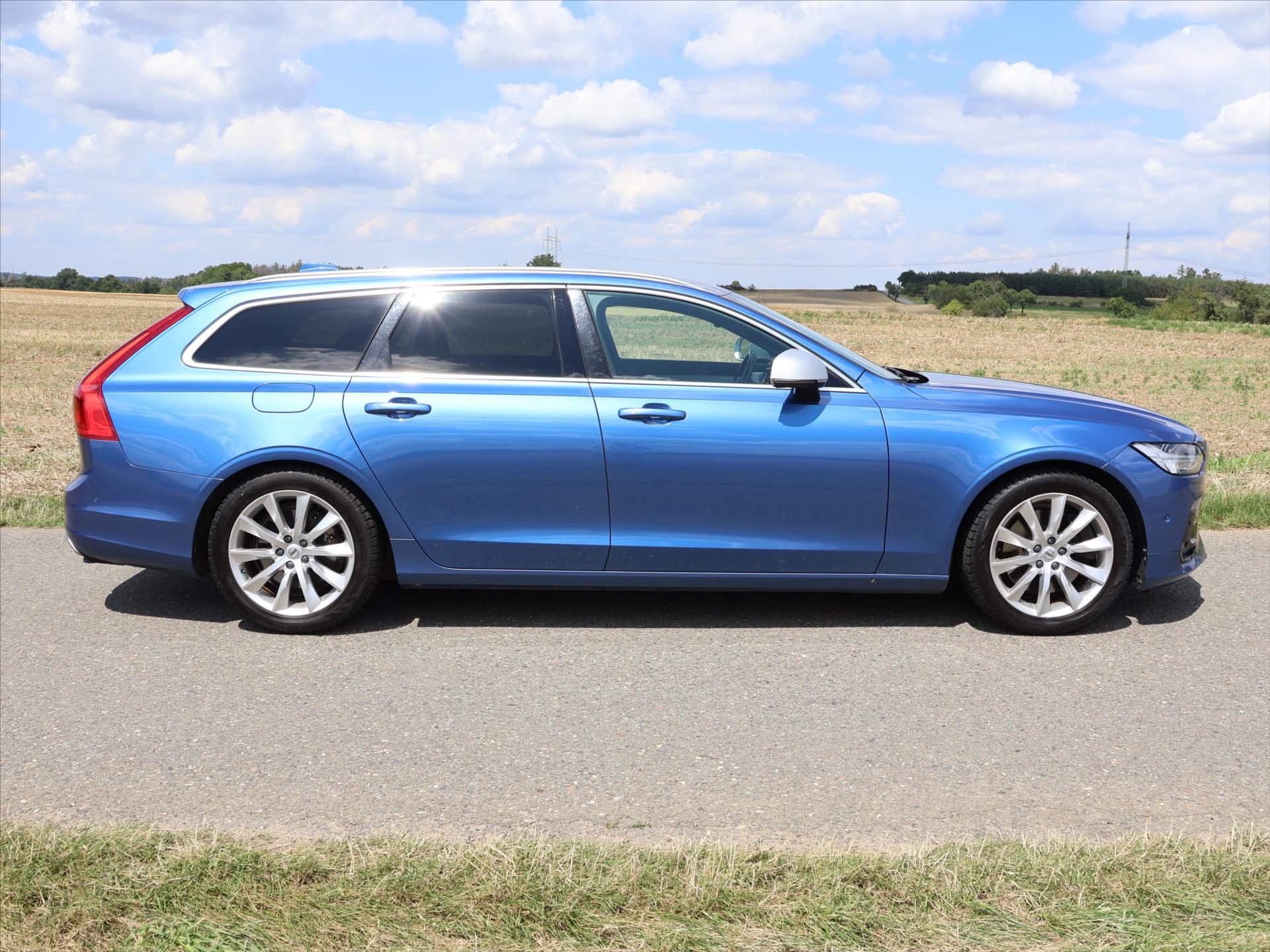 Volvo V90