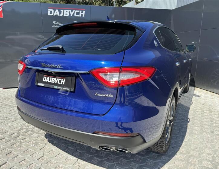 Maserati Levante 7