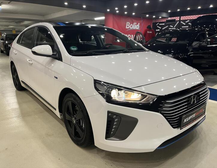 Hyundai IONIQ 7