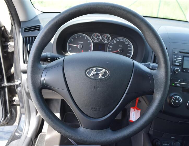 Hyundai i30 31
