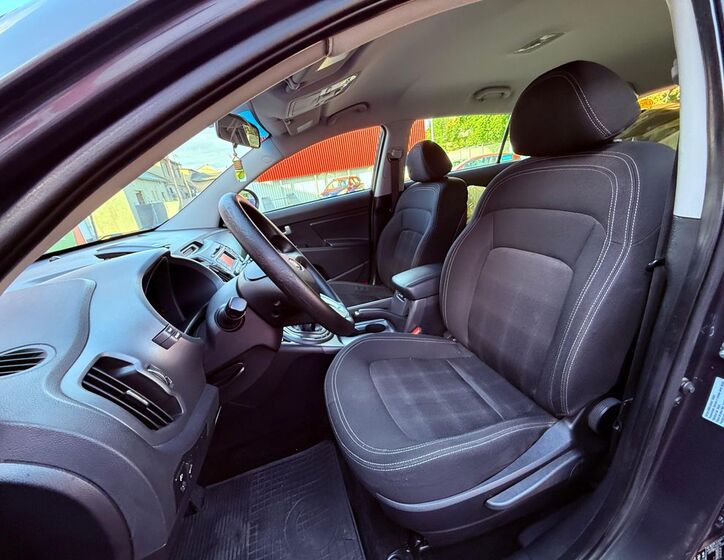 KIA Sportage 11