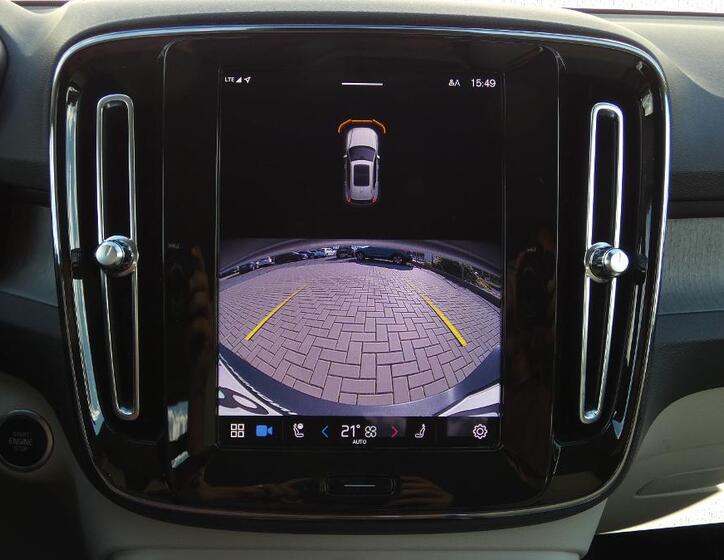 Volvo XC40 16